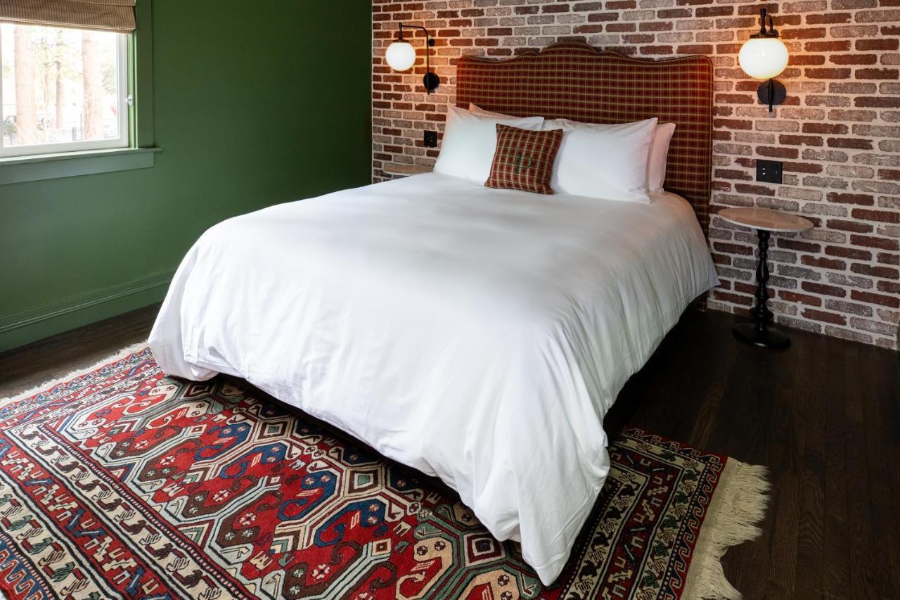 Np Boutique Lodge بيغ بير لاكي، سان بيرناردينو، كاليفورنيا الغرفة الصورة